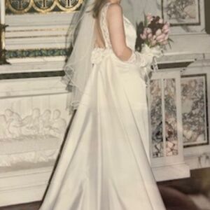 Jessica McClintock Wedding Dress